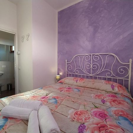 B&B Villa La Bouganville Camaiore Quarto foto